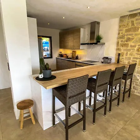 Villa Climatisée Vue Mer 3 Chambres Jardin