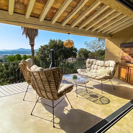 Climatisée Vue Mer 3 Chambres Jardin *